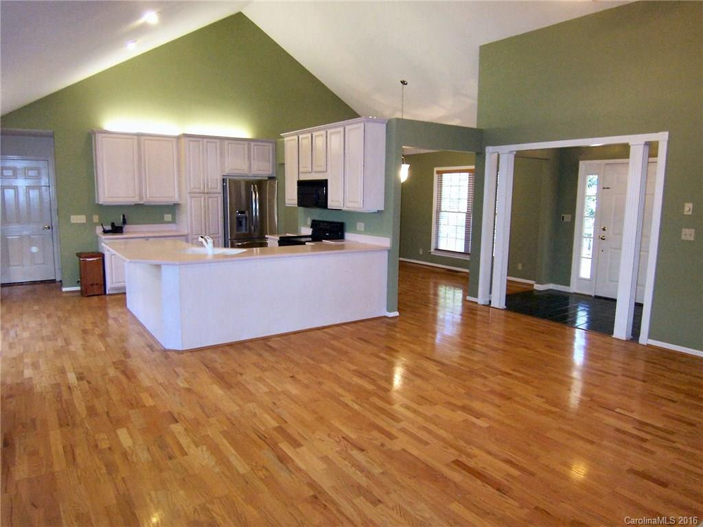 601 Sunlight Ridge Drive - Photo 7