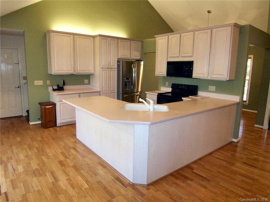 601 Sunlight Ridge Drive - Photo 8