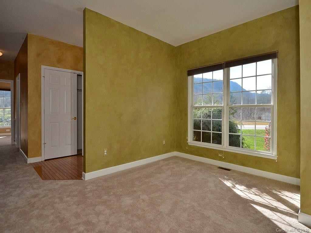 14 Conger Drive - Photo 3