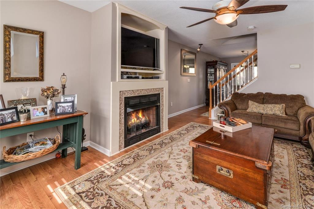 217 Wiltshire Circle #217 - Photo 5