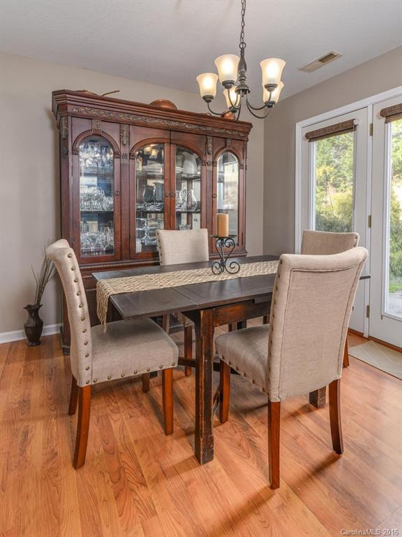 217 Wiltshire Circle #217 - Photo 10
