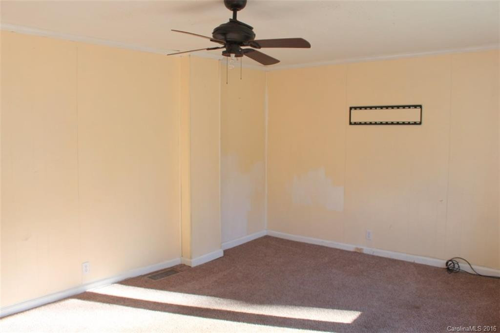 116 Wells Street - Photo 2