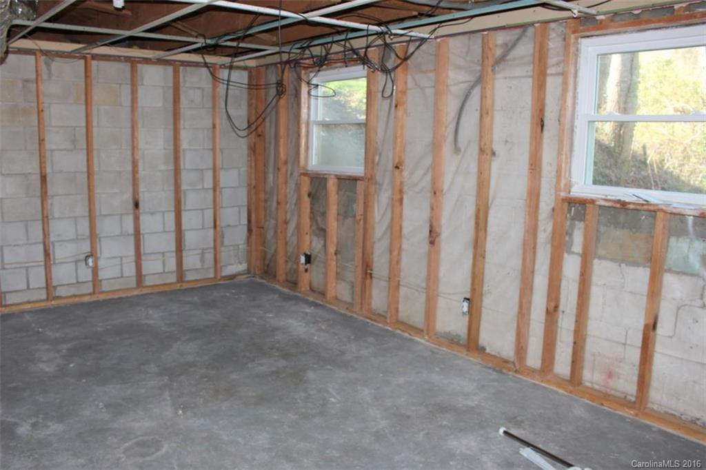 116 Wells Street - Photo 7