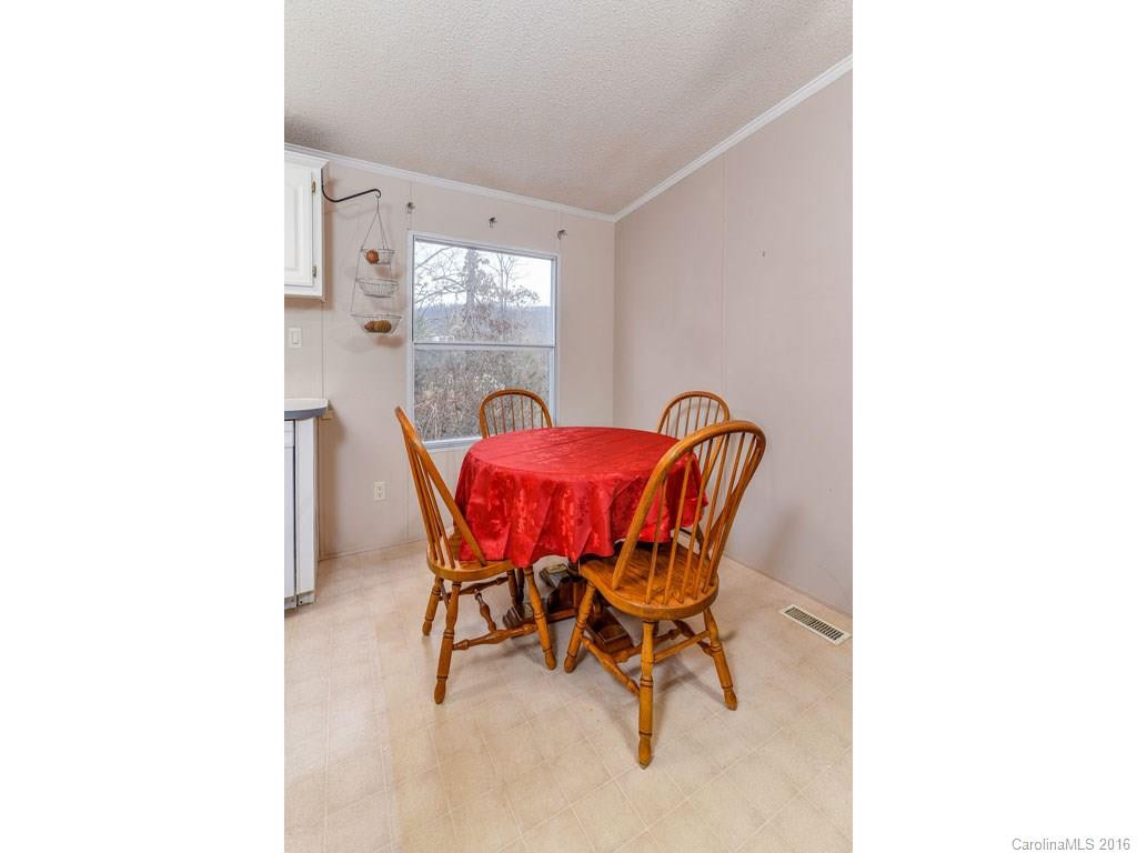 210 White Clover Lane - Photo 9