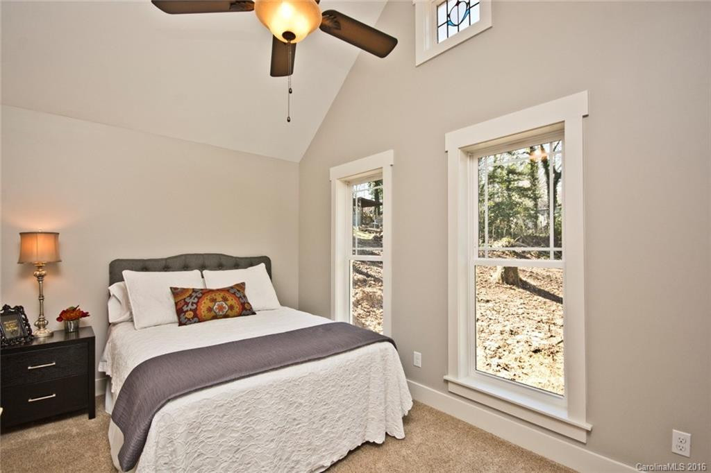 227 College Street - Photo 17