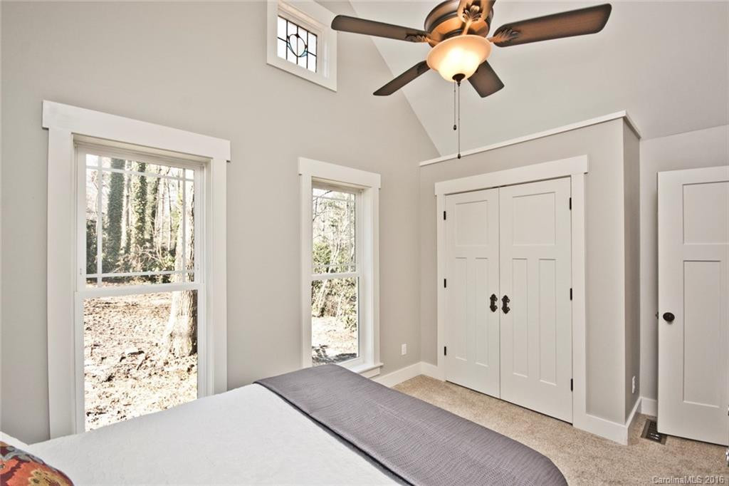 227 College Street - Photo 19