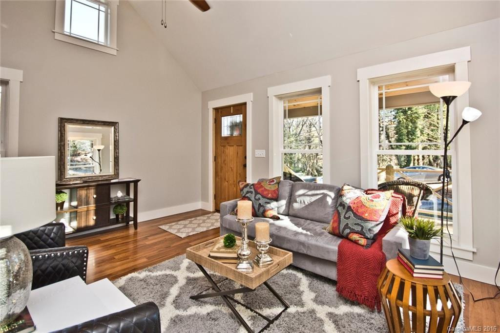 227 College Street - Photo 6