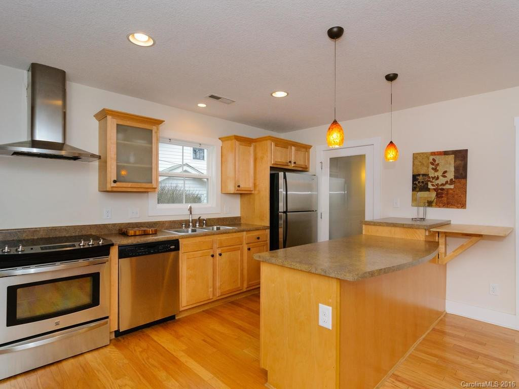 115 Unadilla Avenue - Photo 2