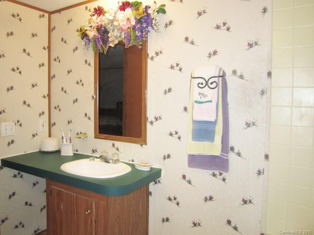 20 Woods Road - Photo 13