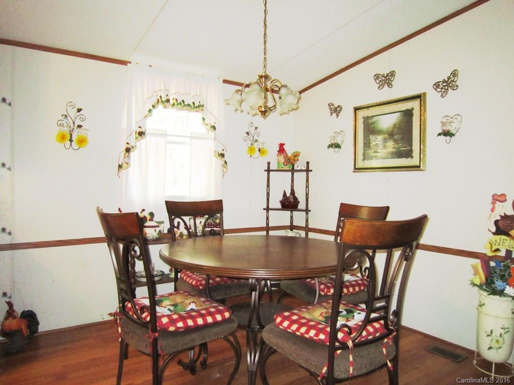 20 Woods Road - Photo 8