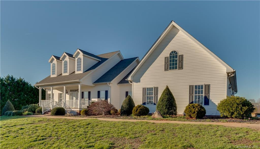 296 Wildwood Road - Photo 2