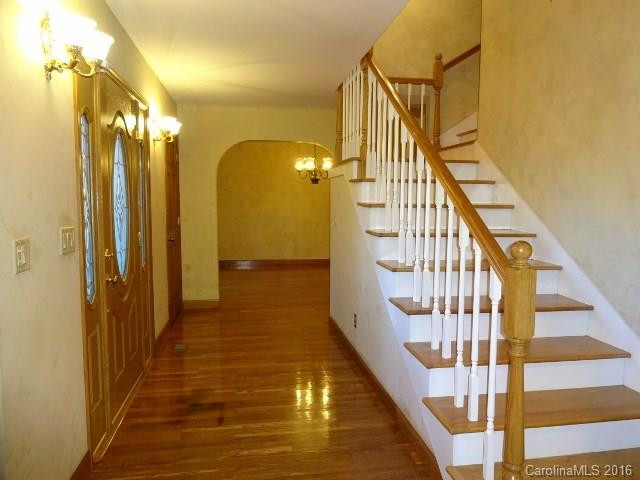 39 Ray Hill Road - Photo 18