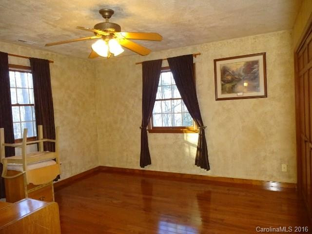 39 Ray Hill Road - Photo 19
