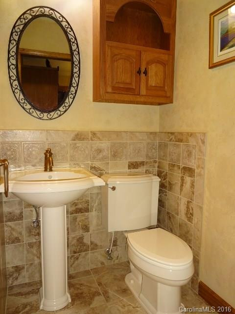 39 Ray Hill Road - Photo 3