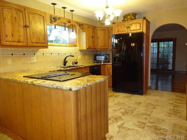 39 Ray Hill Road - Photo 9