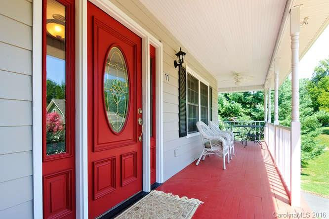 11 Harbeck Drive - Photo 2