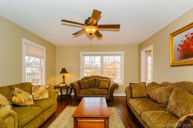 11 Harbeck Drive - Photo 10