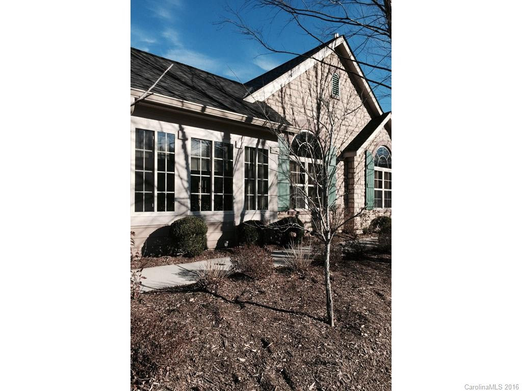 4 Mountain Meadow Circle #- - Photo 3