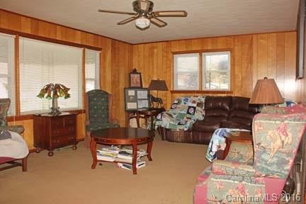 1157 Sulphur Springs Road - Photo 3