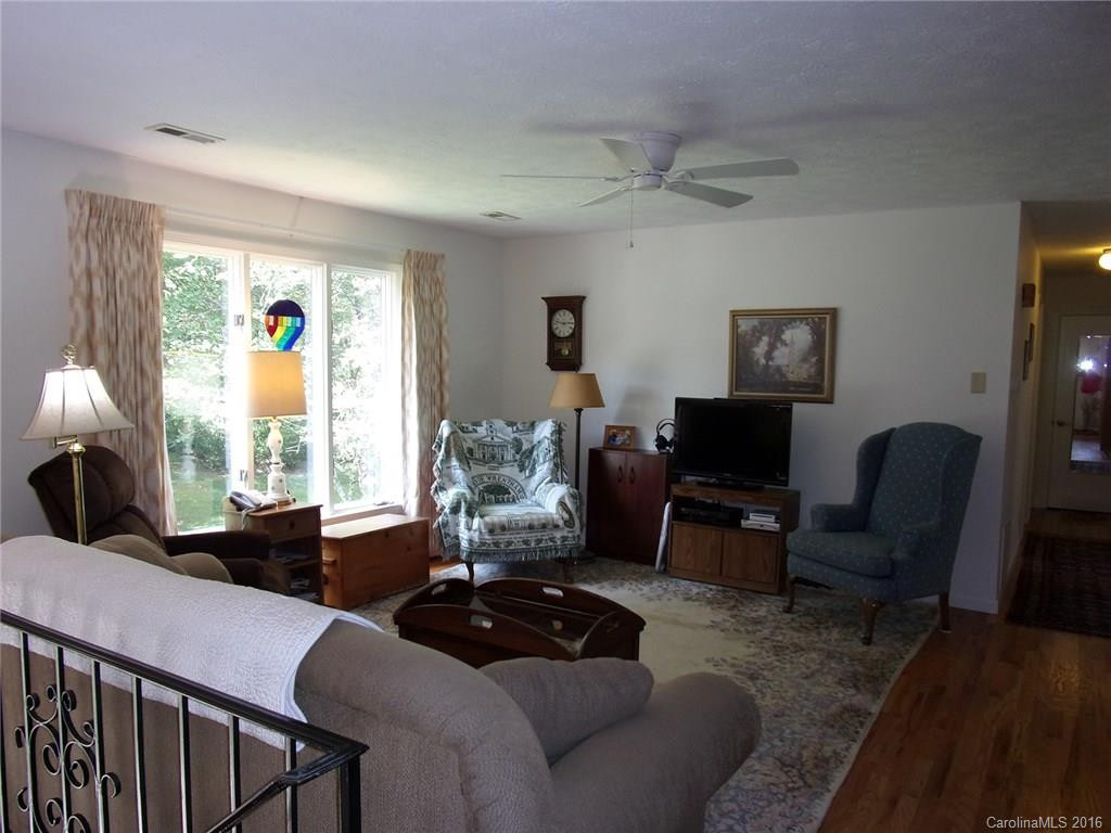 14 View Drive - Photo 12