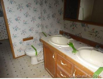 338 Bearwallow Road - Photo 2