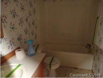 338 Bearwallow Road - Photo 3