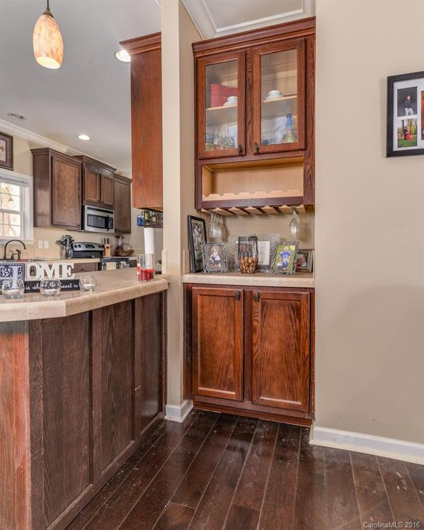 402 Reynolds Drive - Photo 12