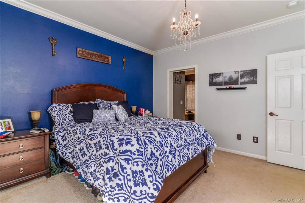 402 Reynolds Drive - Photo 15