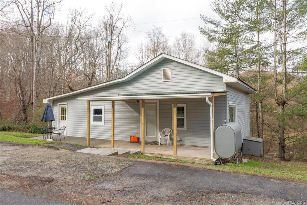 25 Solomon Road