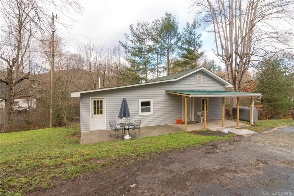 25 Solomon Road - Photo 2