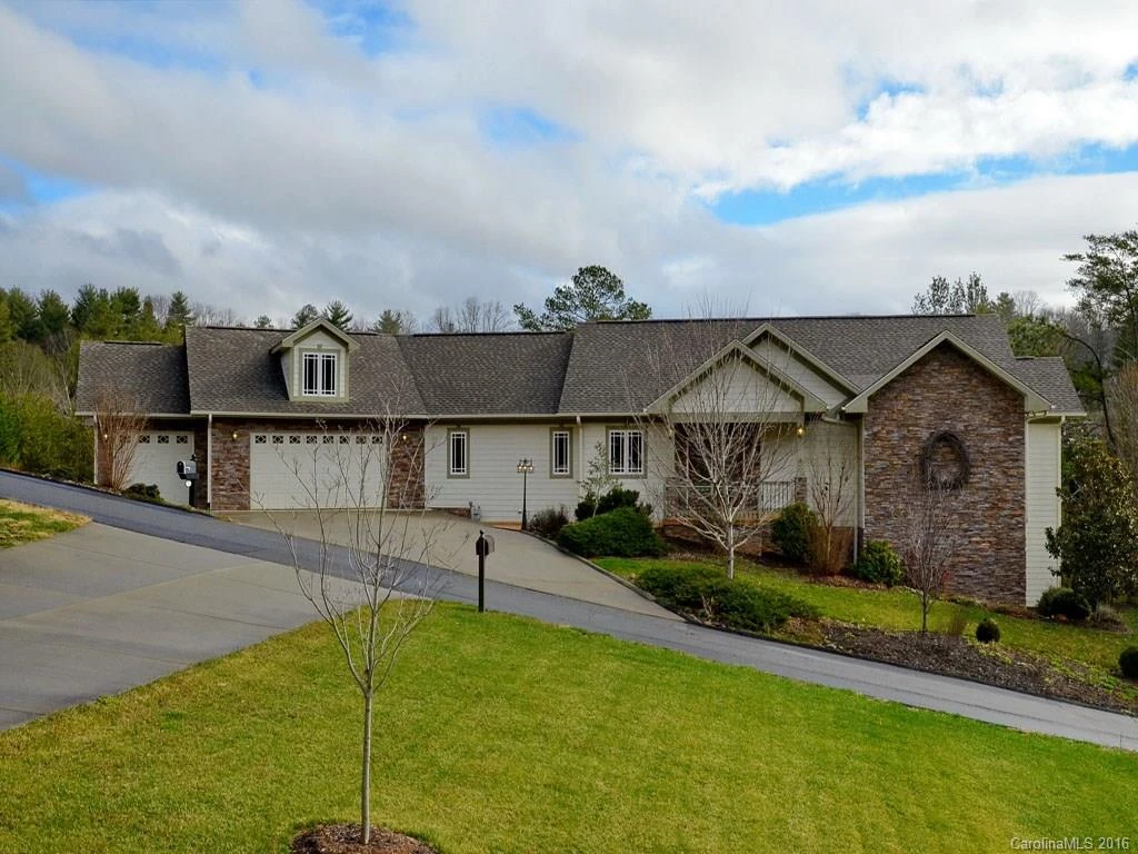 11 Fairway View Drive