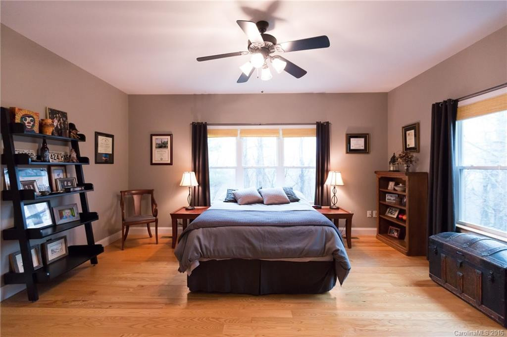 110 Reed Road - Photo 13