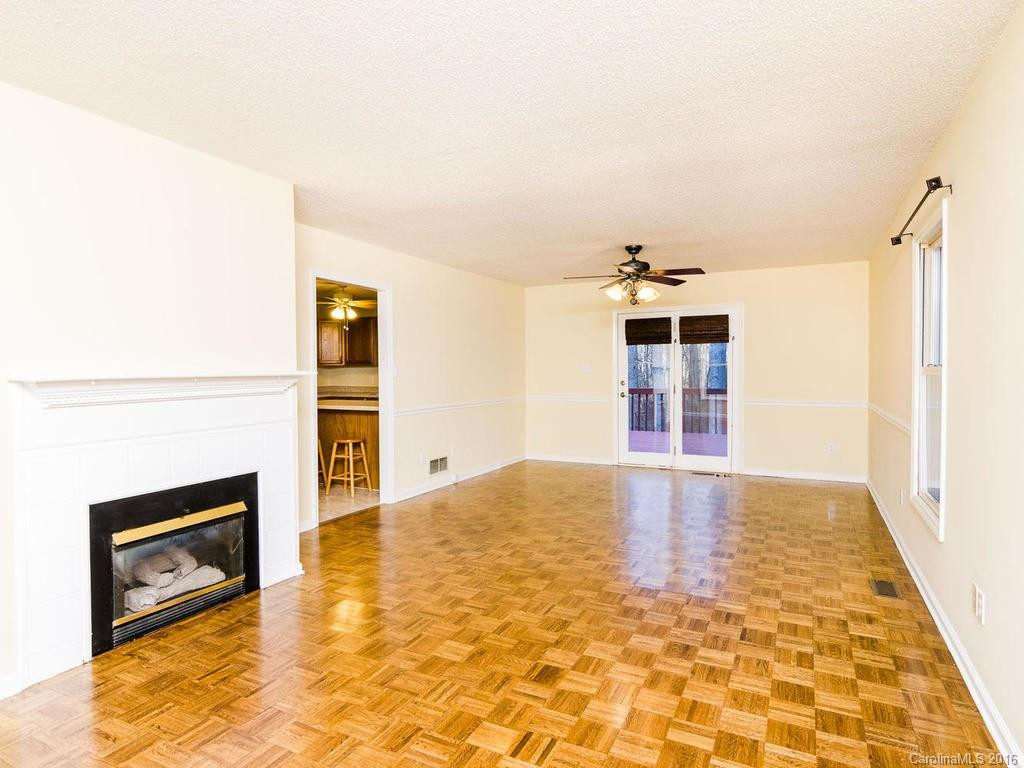 143 Meadow Lake Road - Photo 2