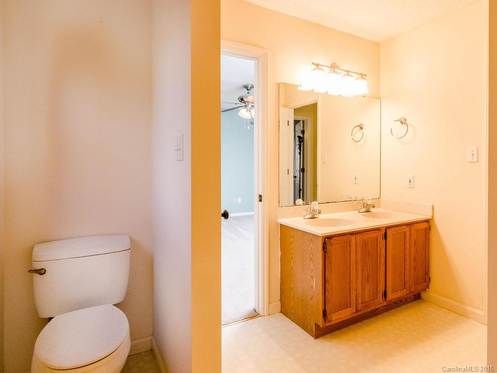 143 Meadow Lake Road - Photo 12