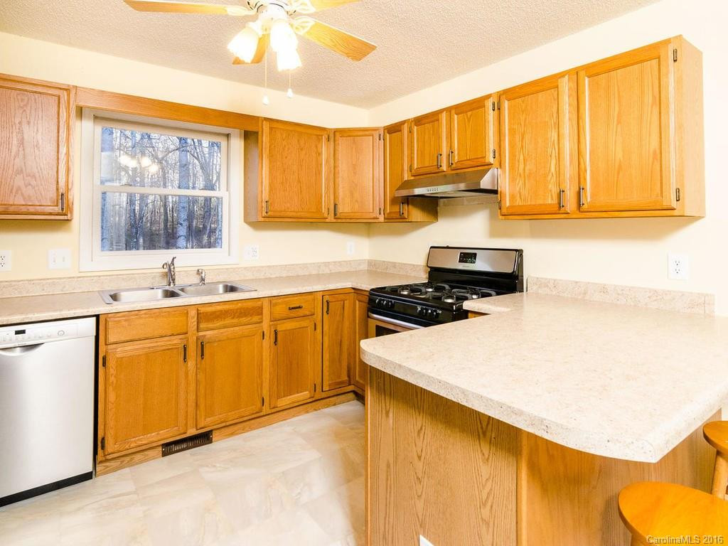 143 Meadow Lake Road - Photo 5