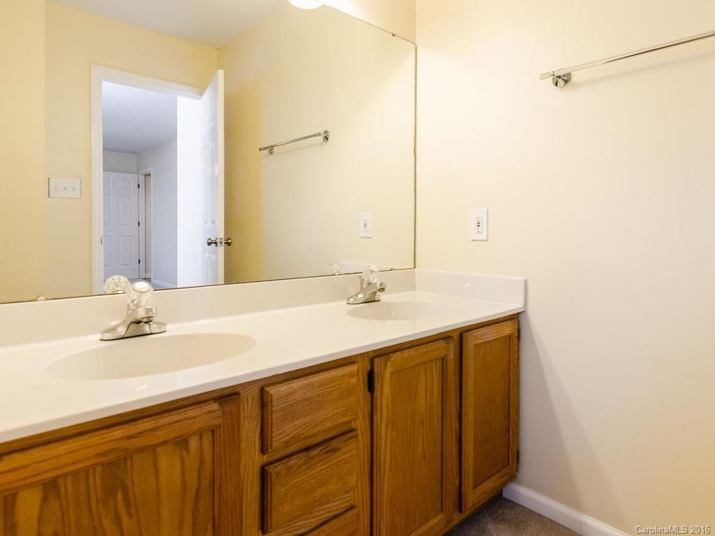 143 Meadow Lake Road - Photo 8