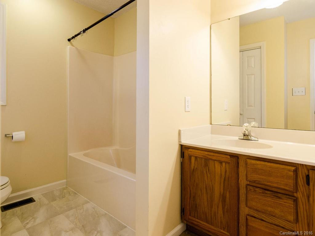 143 Meadow Lake Road - Photo 9