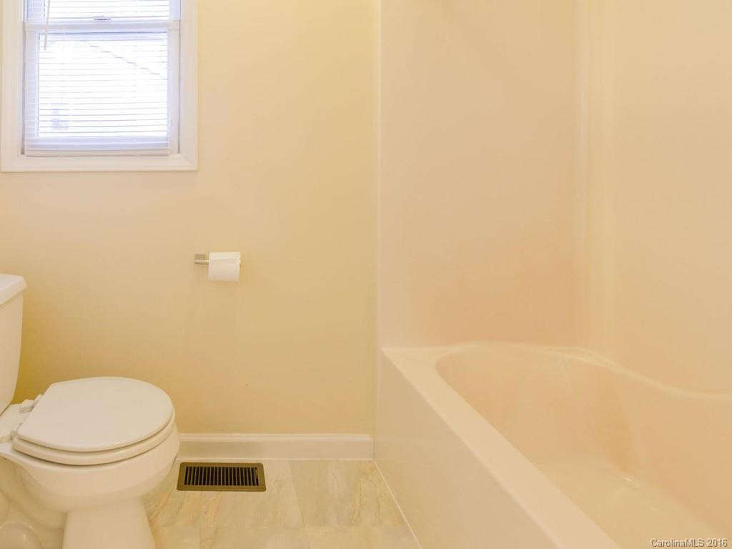 143 Meadow Lake Road - Photo 10
