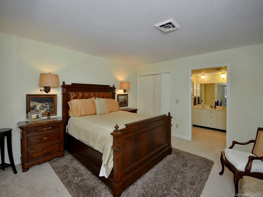 18 Lakemoor Lane #B - Photo 14