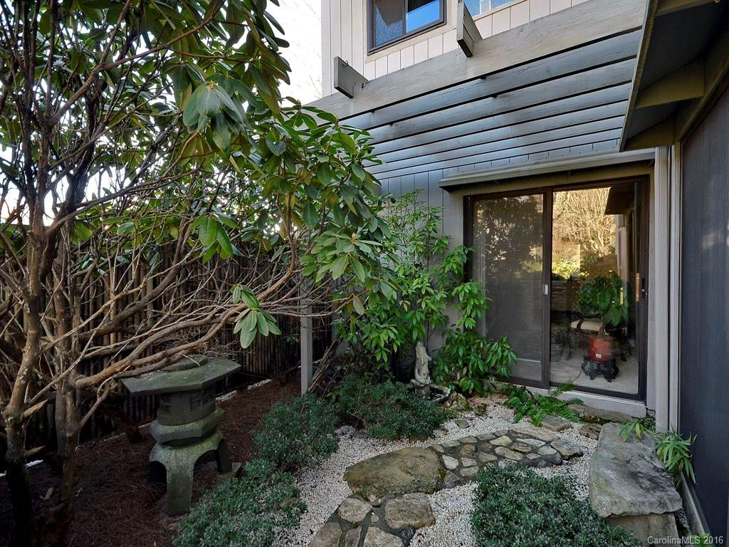 18 Lakemoor Lane #B - Photo 18