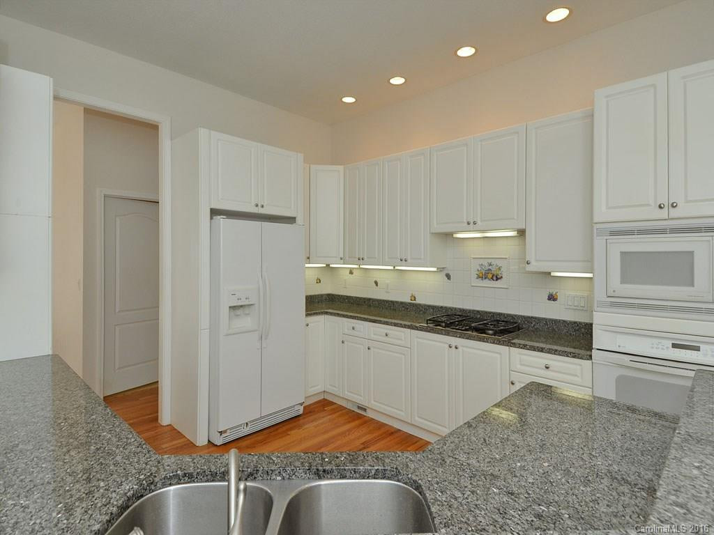 464 Middle Connestee Trail - Photo 14
