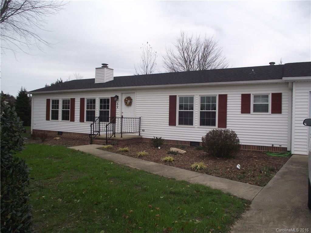 624 Paisley Court