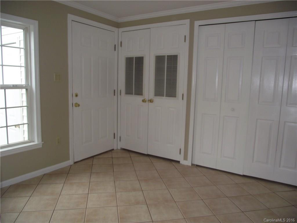 624 Paisley Court - Photo 17