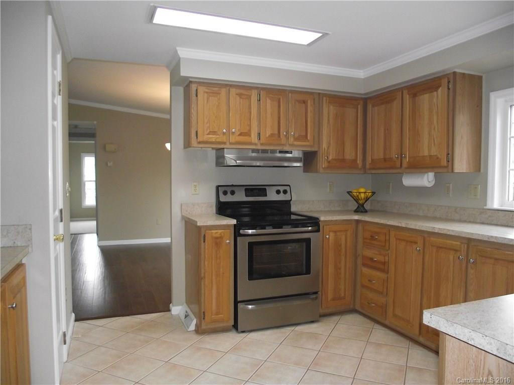 624 Paisley Court - Photo 6