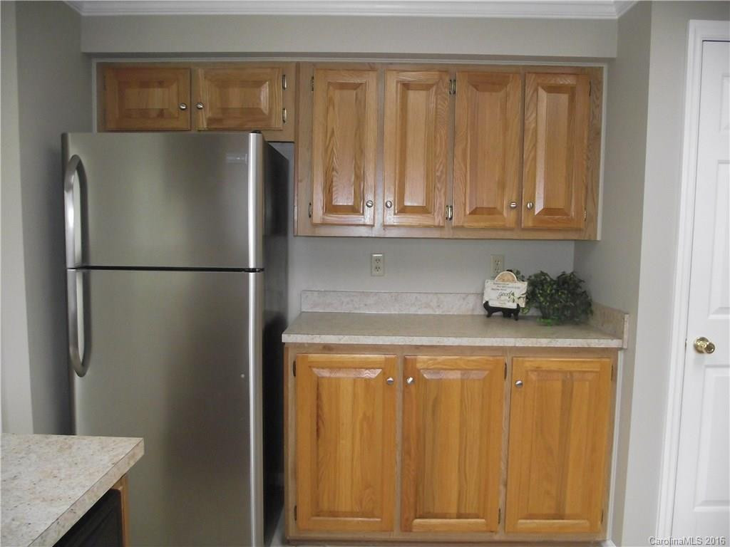 624 Paisley Court - Photo 7