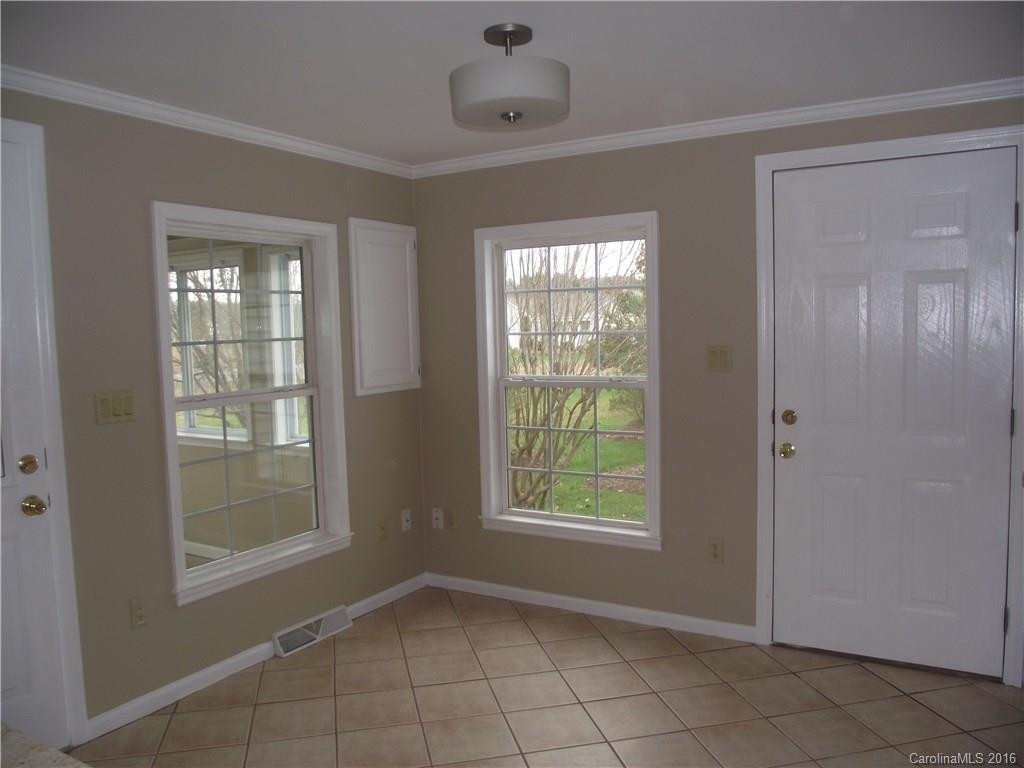 624 Paisley Court - Photo 9