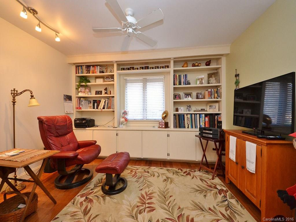 803 Red Oak Drive #803 - Photo 7