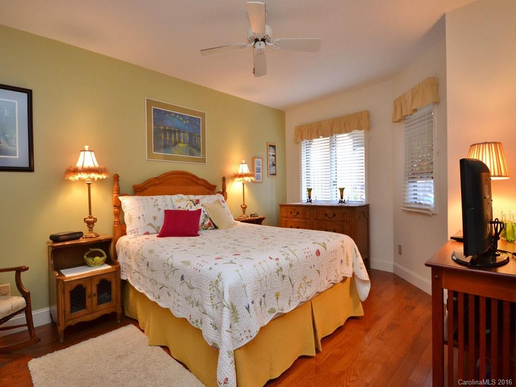 803 Red Oak Drive #803 - Photo 10