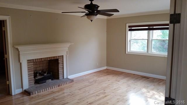 422 Crooked Creek Road - Photo 5