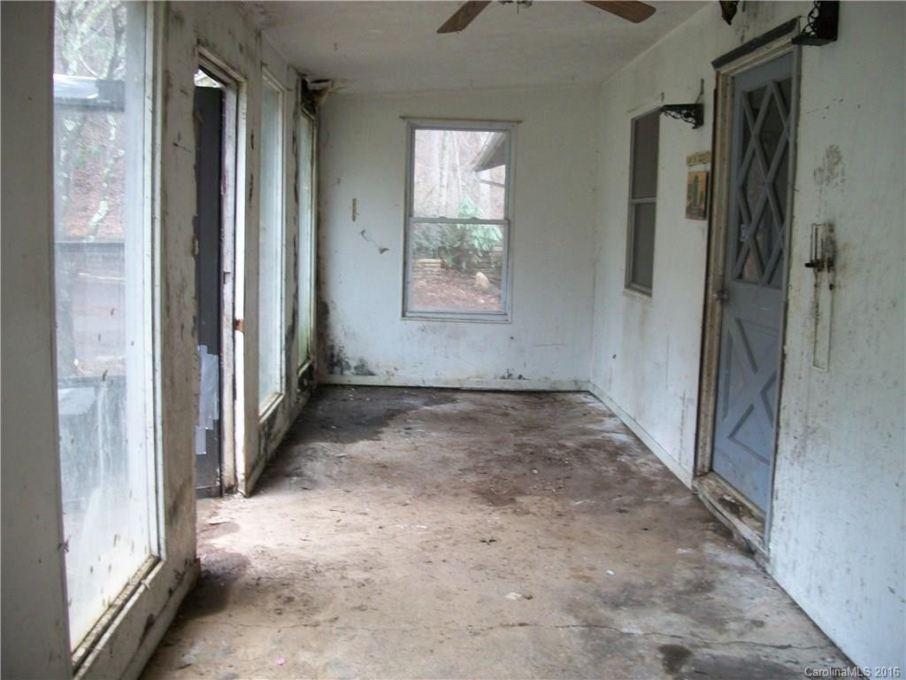 180 Dale Drive - Photo 10